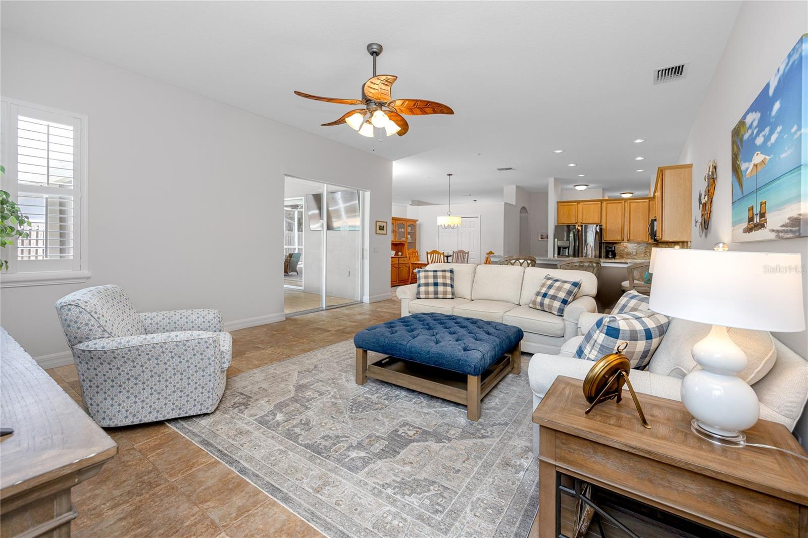 Image 19 of 54 For 12524 Leatherleaf Drive