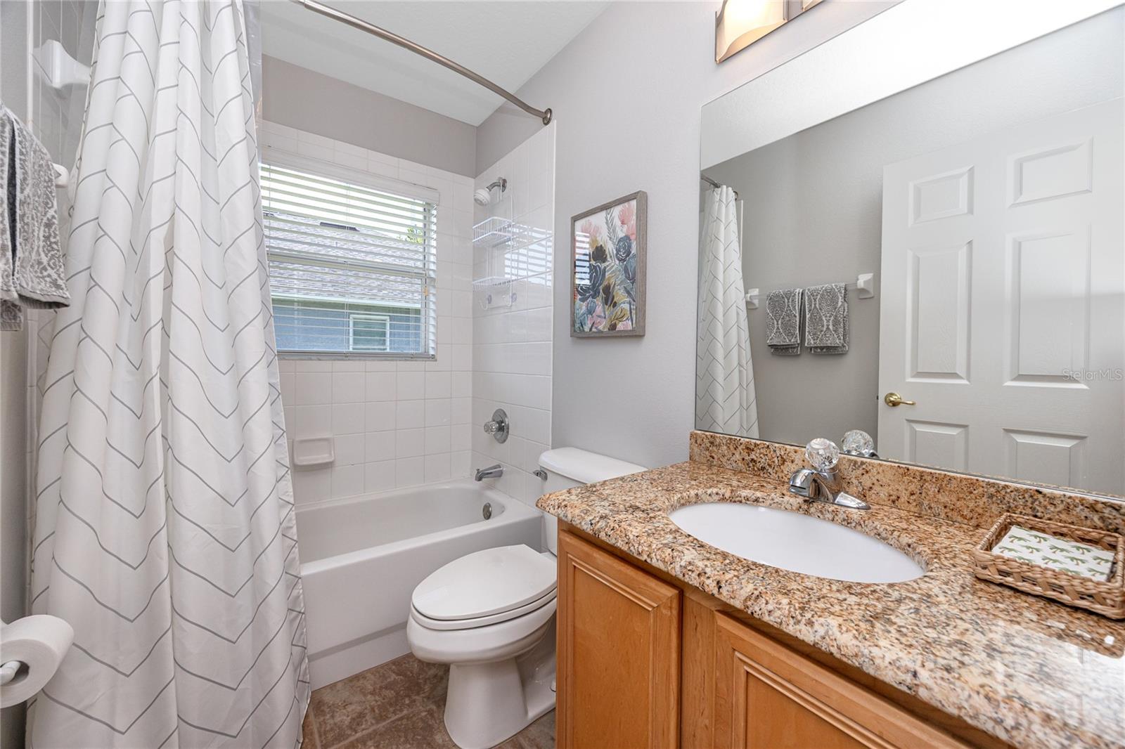 Image 29 of 54 For 12524 Leatherleaf Drive