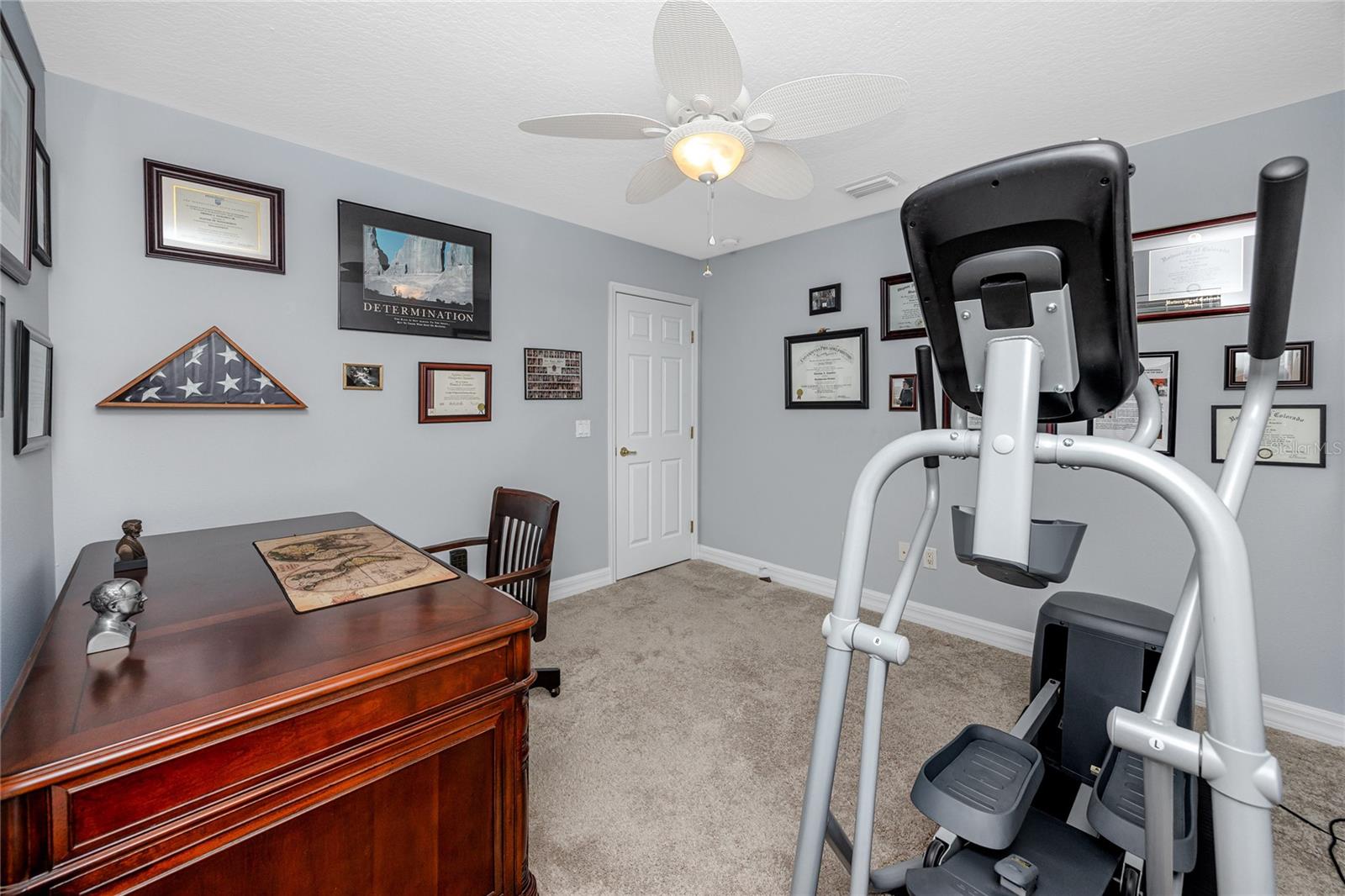 Image 33 of 54 For 12524 Leatherleaf Drive