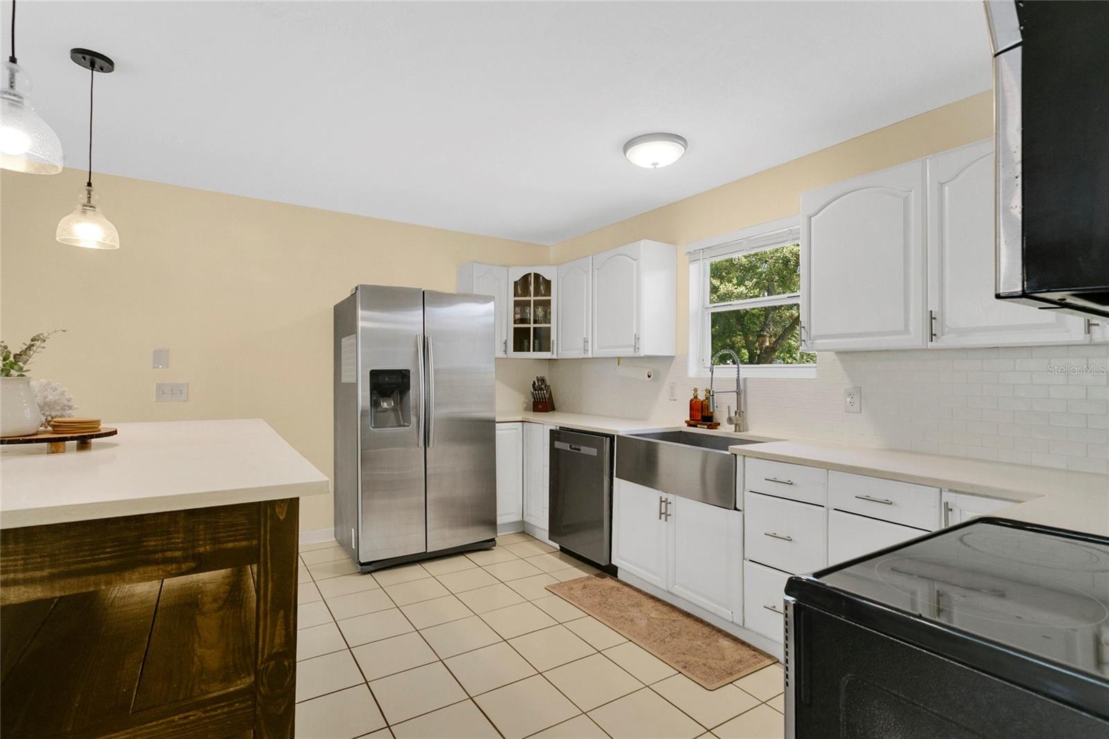Image 14 of 31 For 4233 Oak Lane