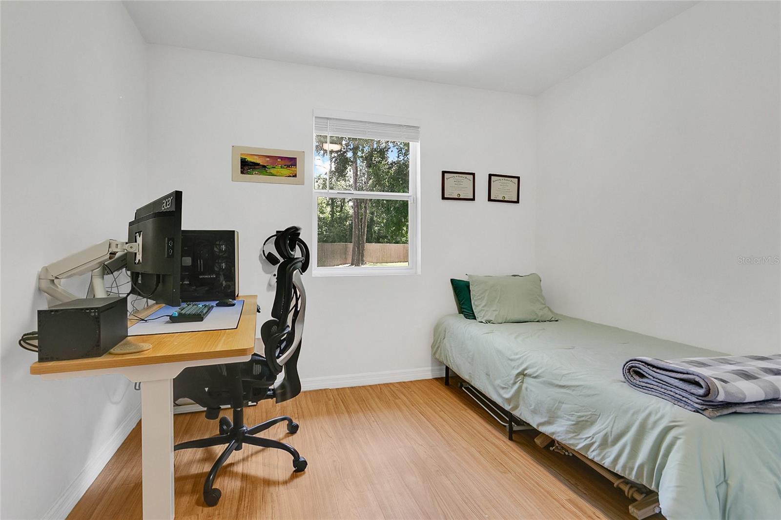 Image 19 of 31 For 4233 Oak Lane