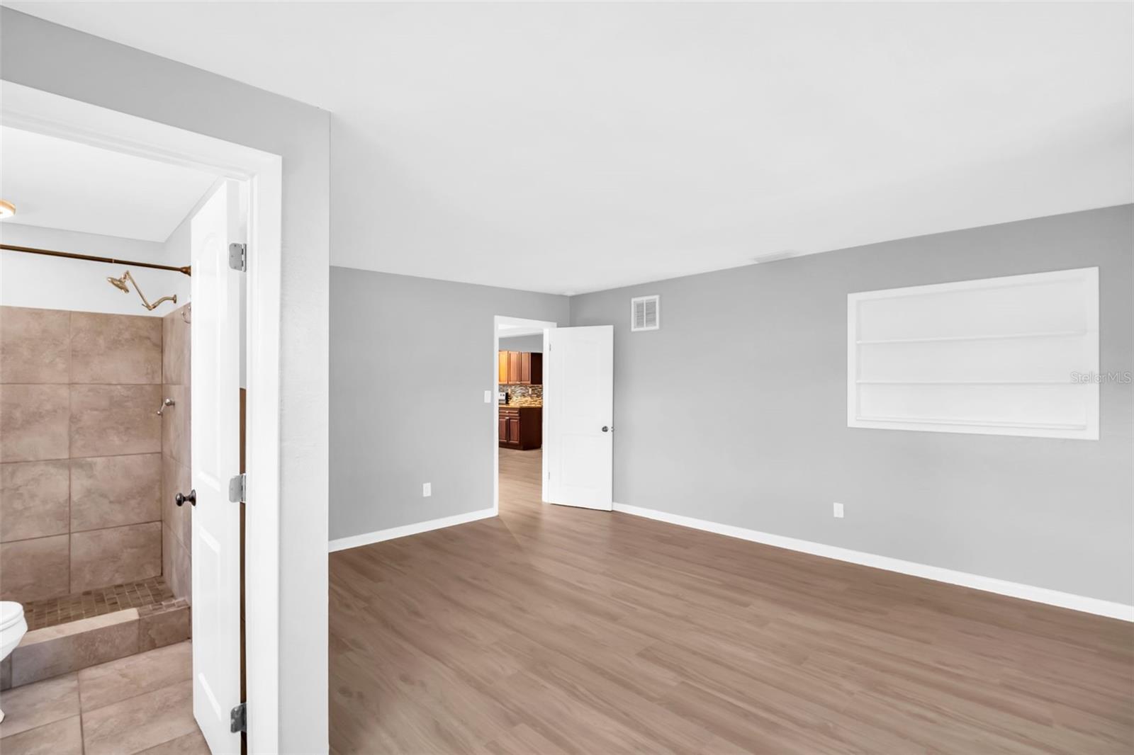 Image 19 of 53 For 13979 Barbados Drive
