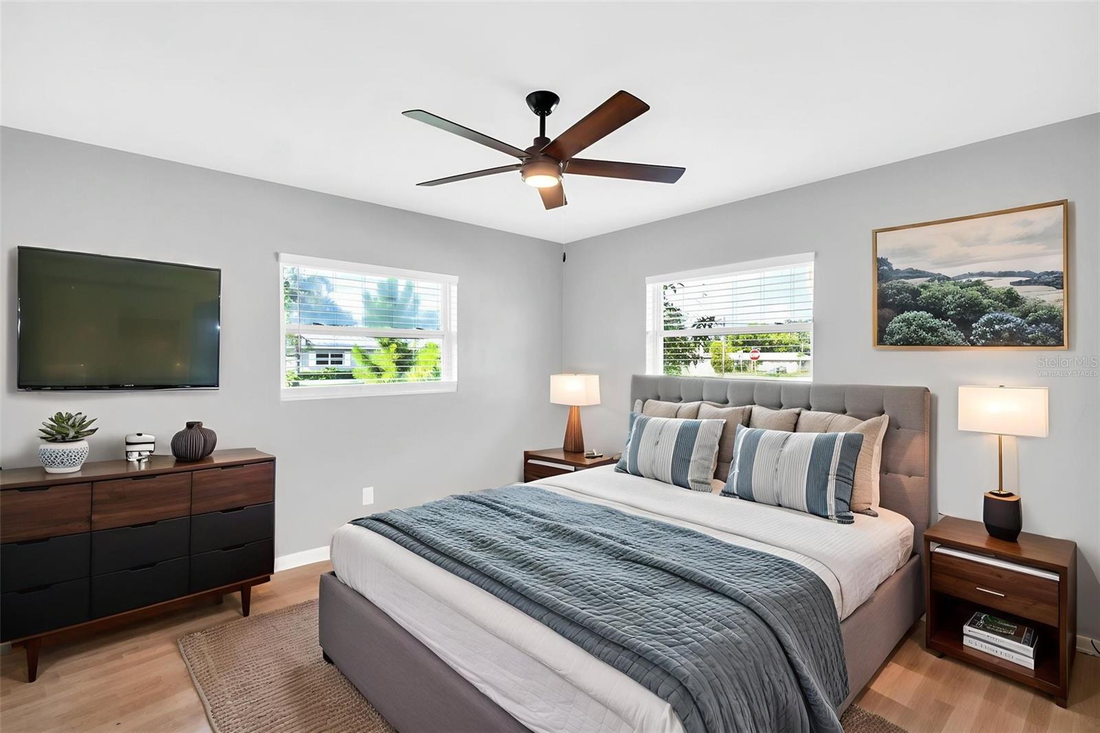 Image 22 of 53 For 13979 Barbados Drive
