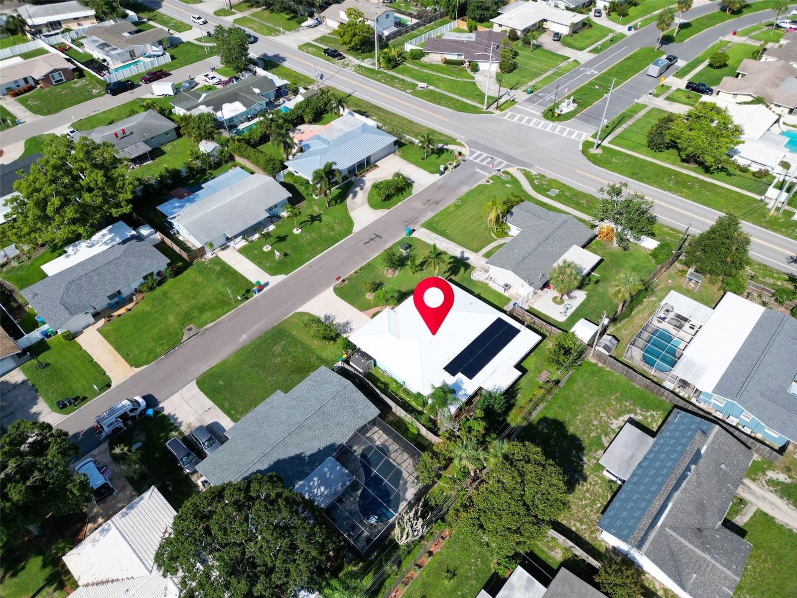 Image 47 of 53 For 13979 Barbados Drive
