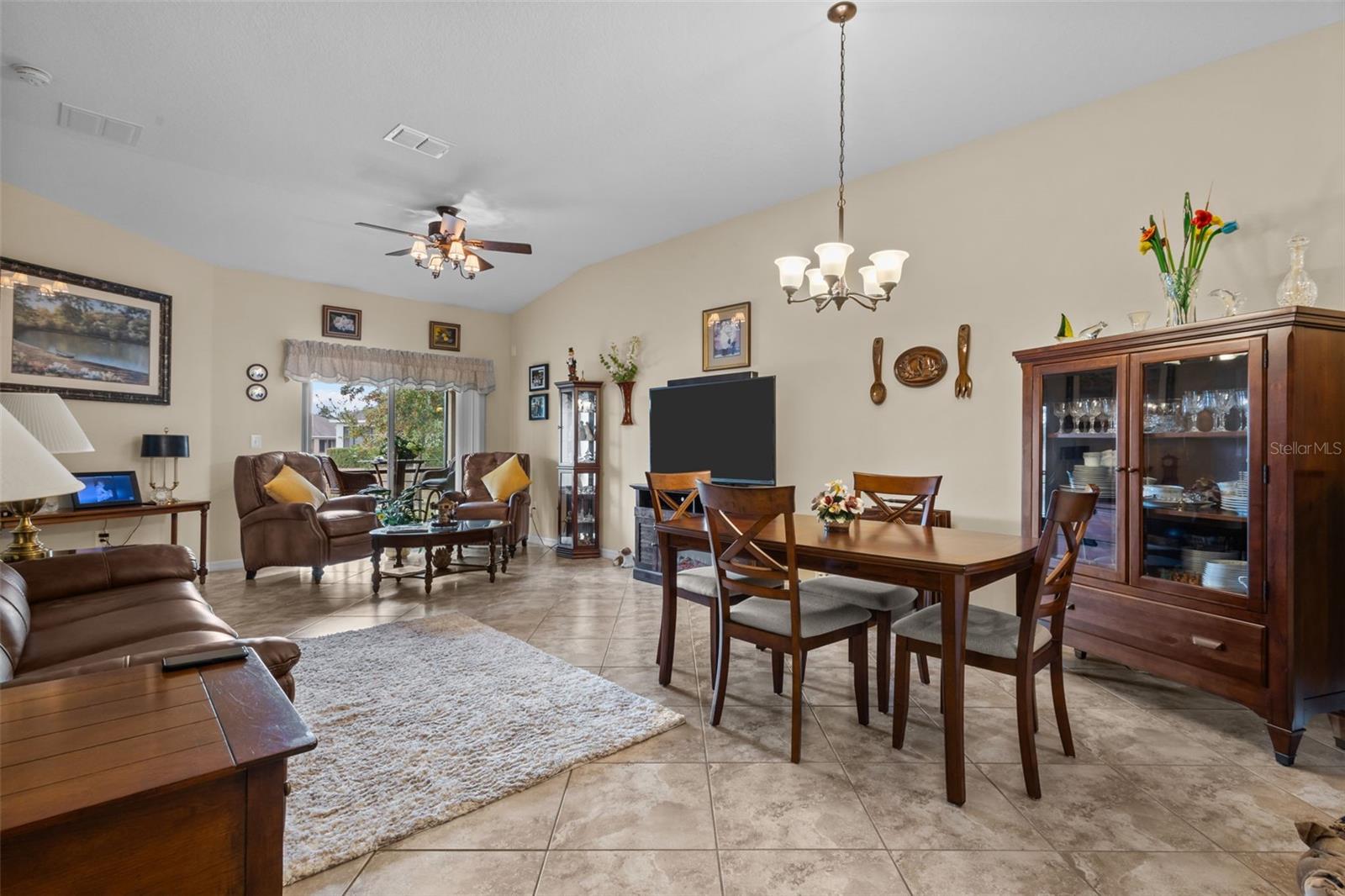 Image 6 of 30 For 13627 Crest Lake Drive