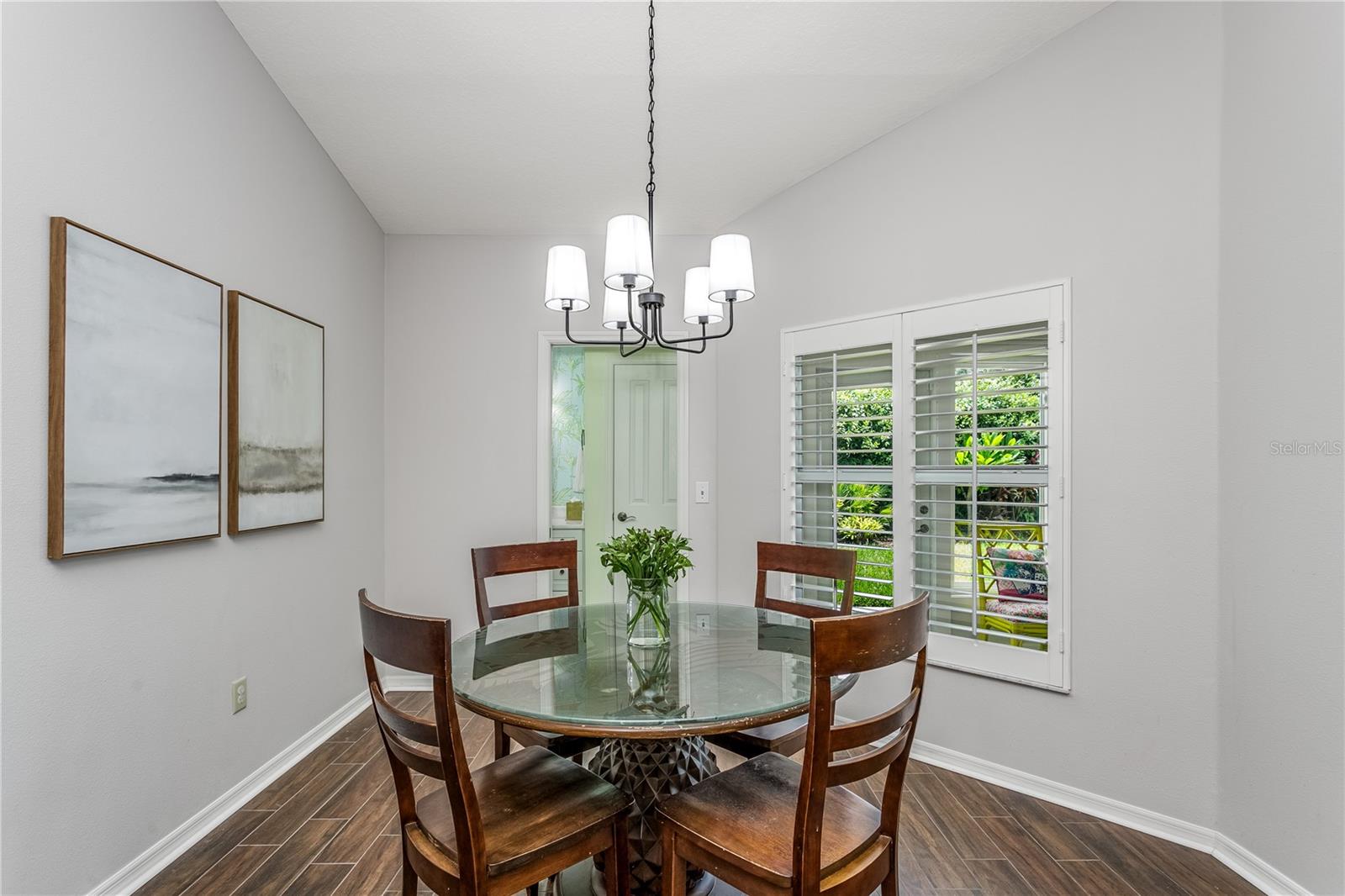 Image 16 of 41 For 10231 Millport Drive