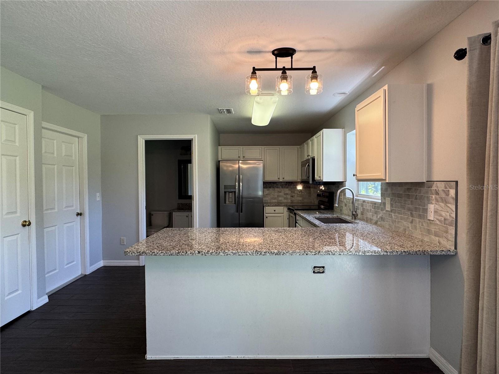 Image 12 of 21 For 2915 Amber Oak Drive