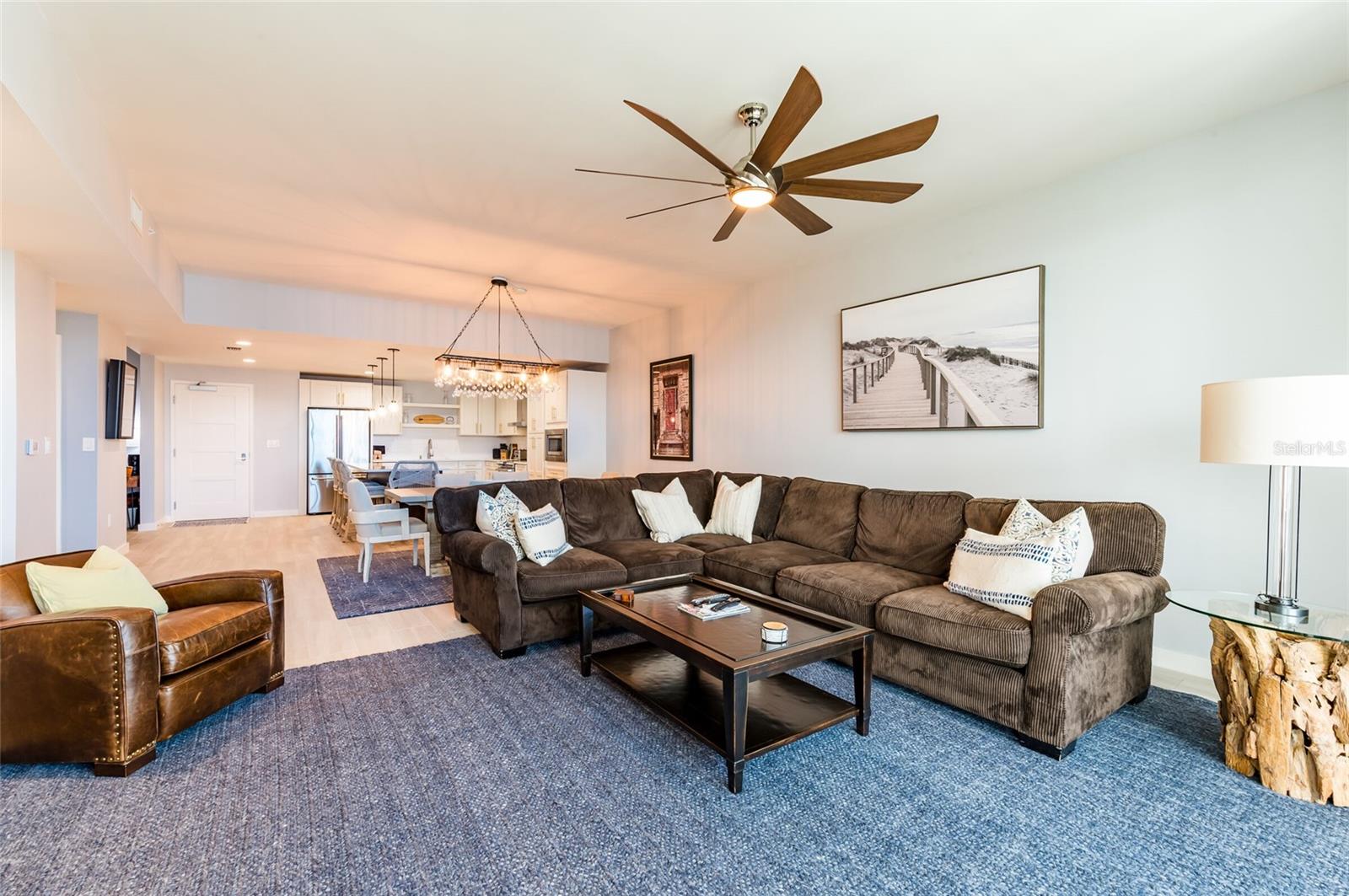 Image 16 of 55 For 920 Osceola Avenue 403