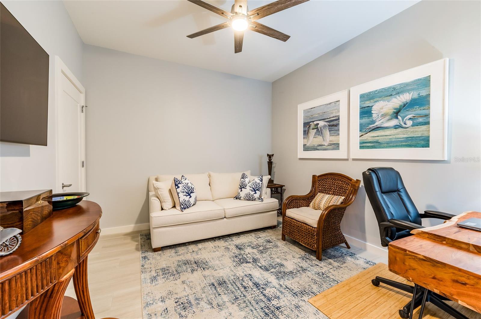 Image 18 of 55 For 920 Osceola Avenue 403