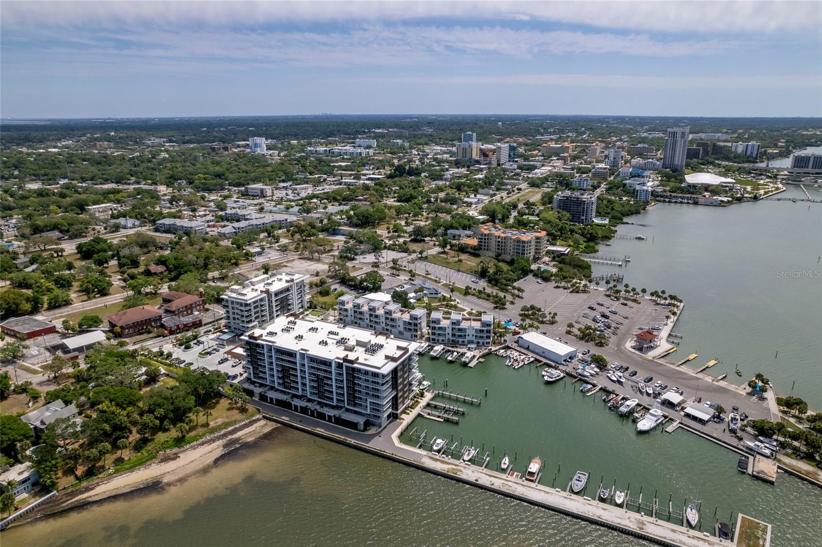Image 3 of 55 For 920 Osceola Avenue 403