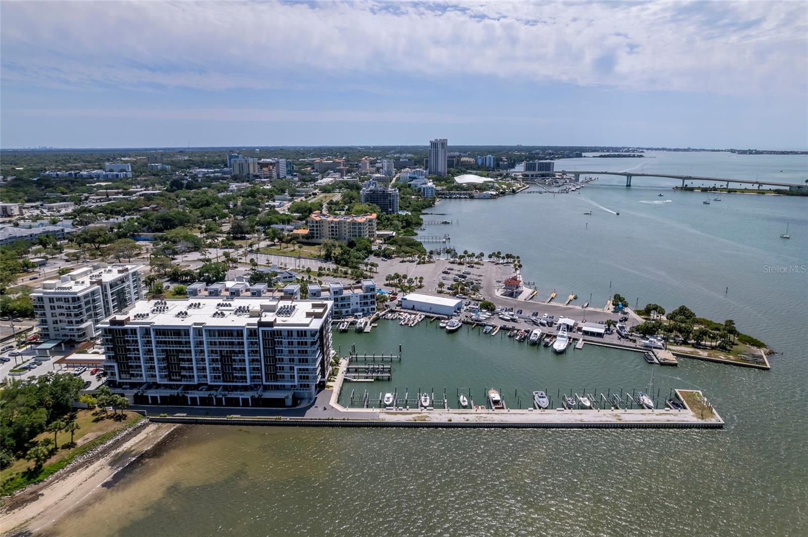 Image 5 of 55 For 920 Osceola Avenue 403