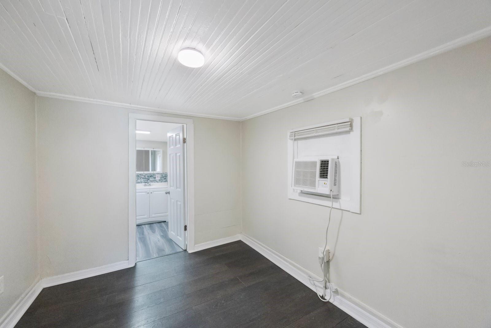 Image 15 of 43 For 325 41st Street N