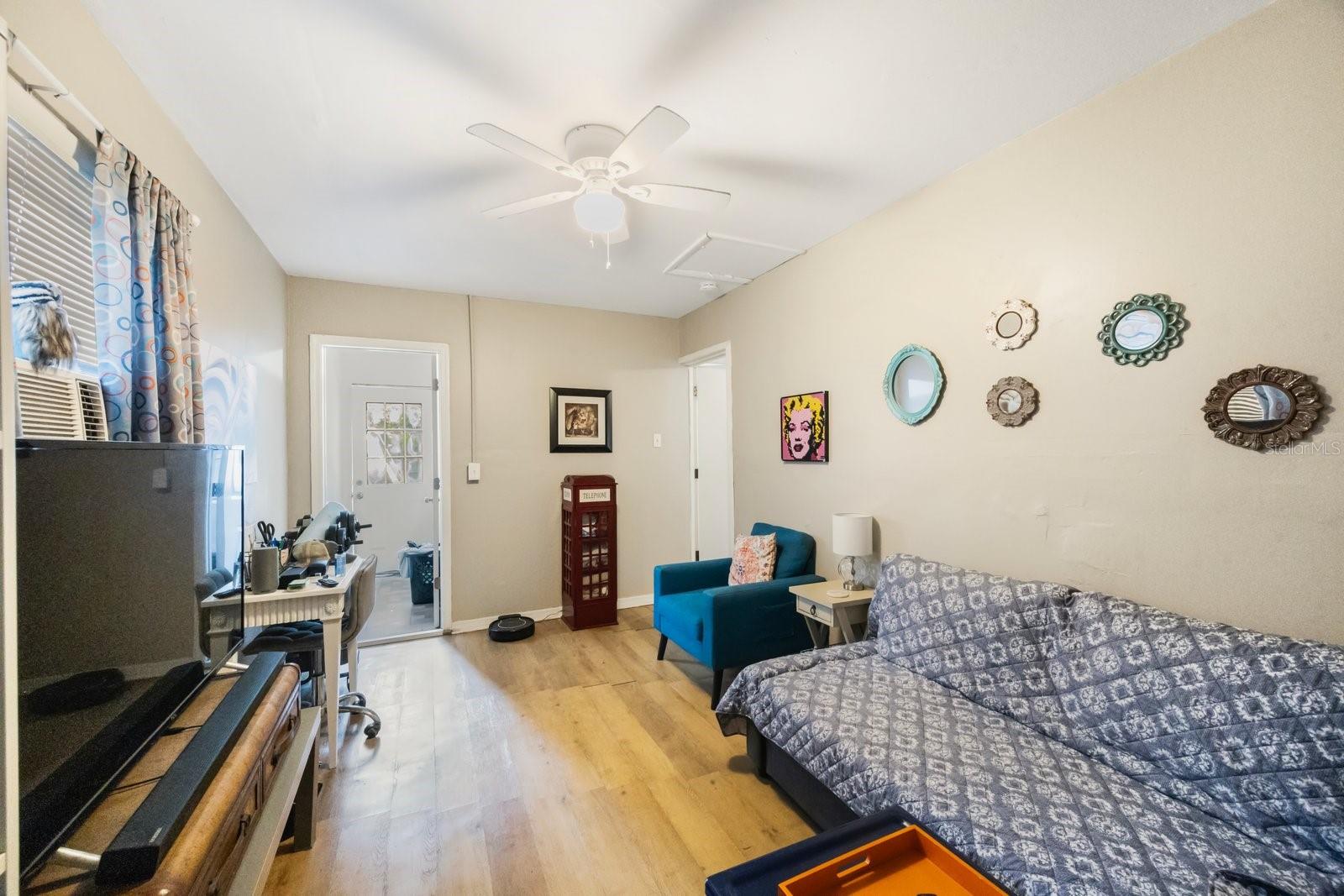 Image 23 of 43 For 325 41st Street N