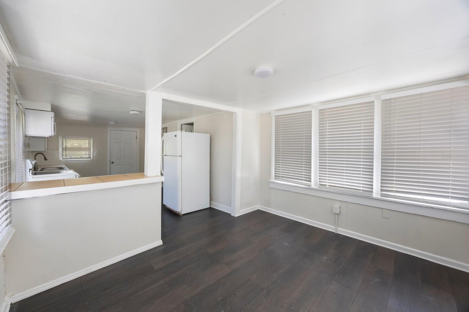 Image 3 of 43 For 325 41st Street N