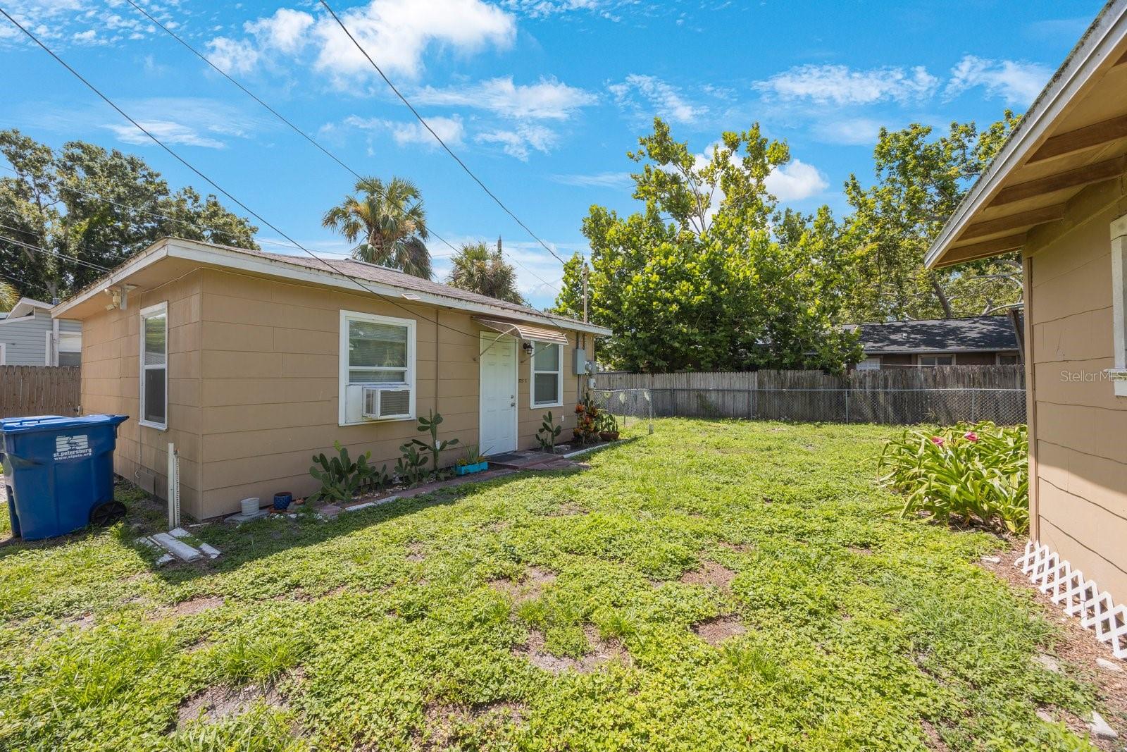 Image 37 of 43 For 325 41st Street N