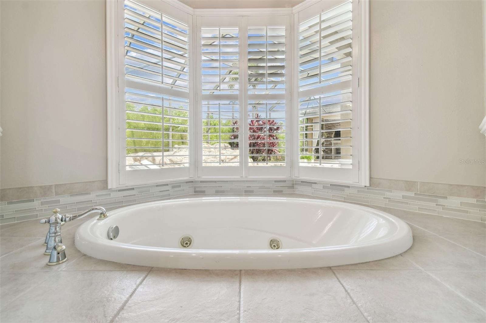 Image 22 of 39 For 16336 Burniston Drive