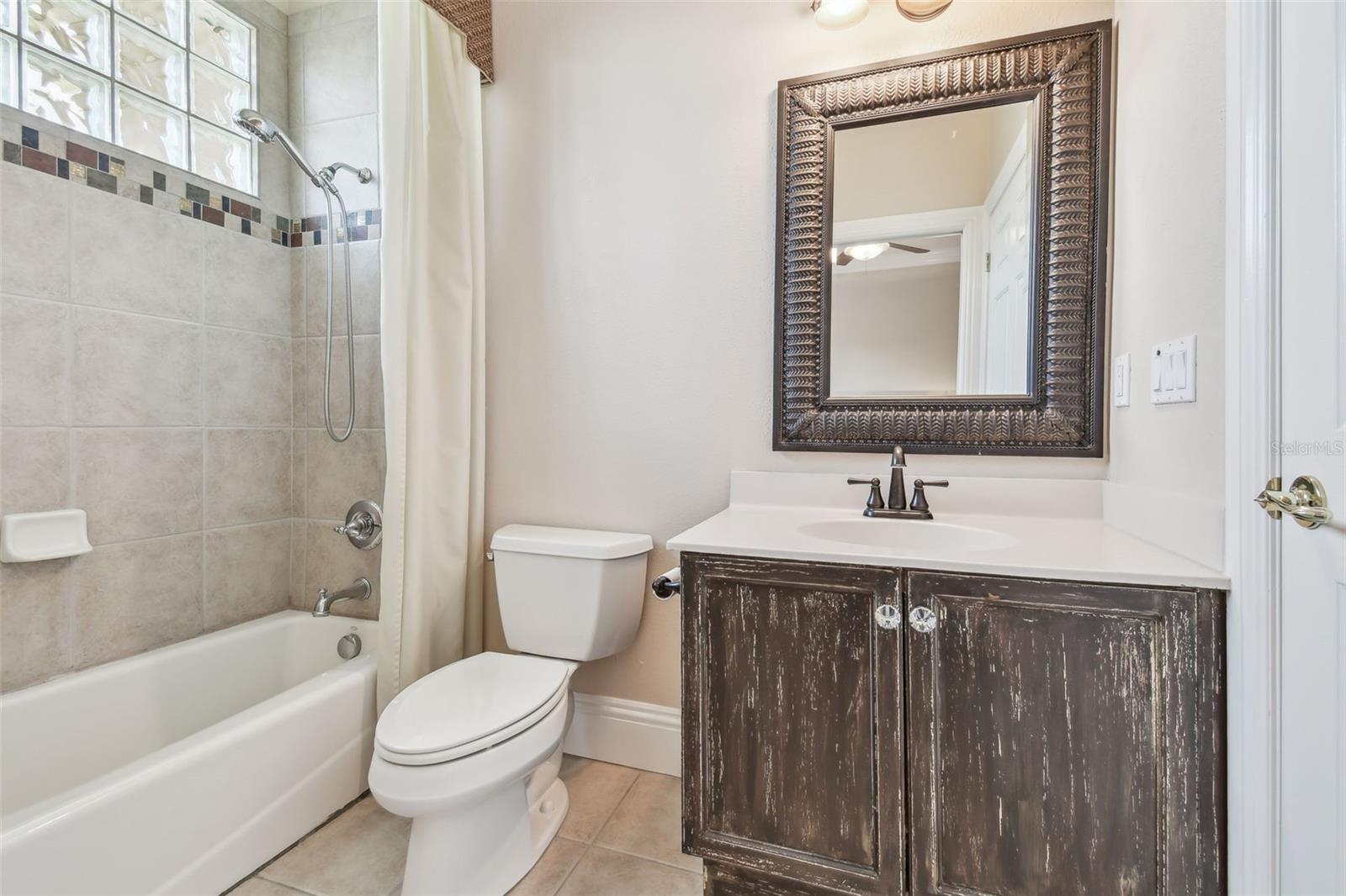 Image 31 of 39 For 16336 Burniston Drive