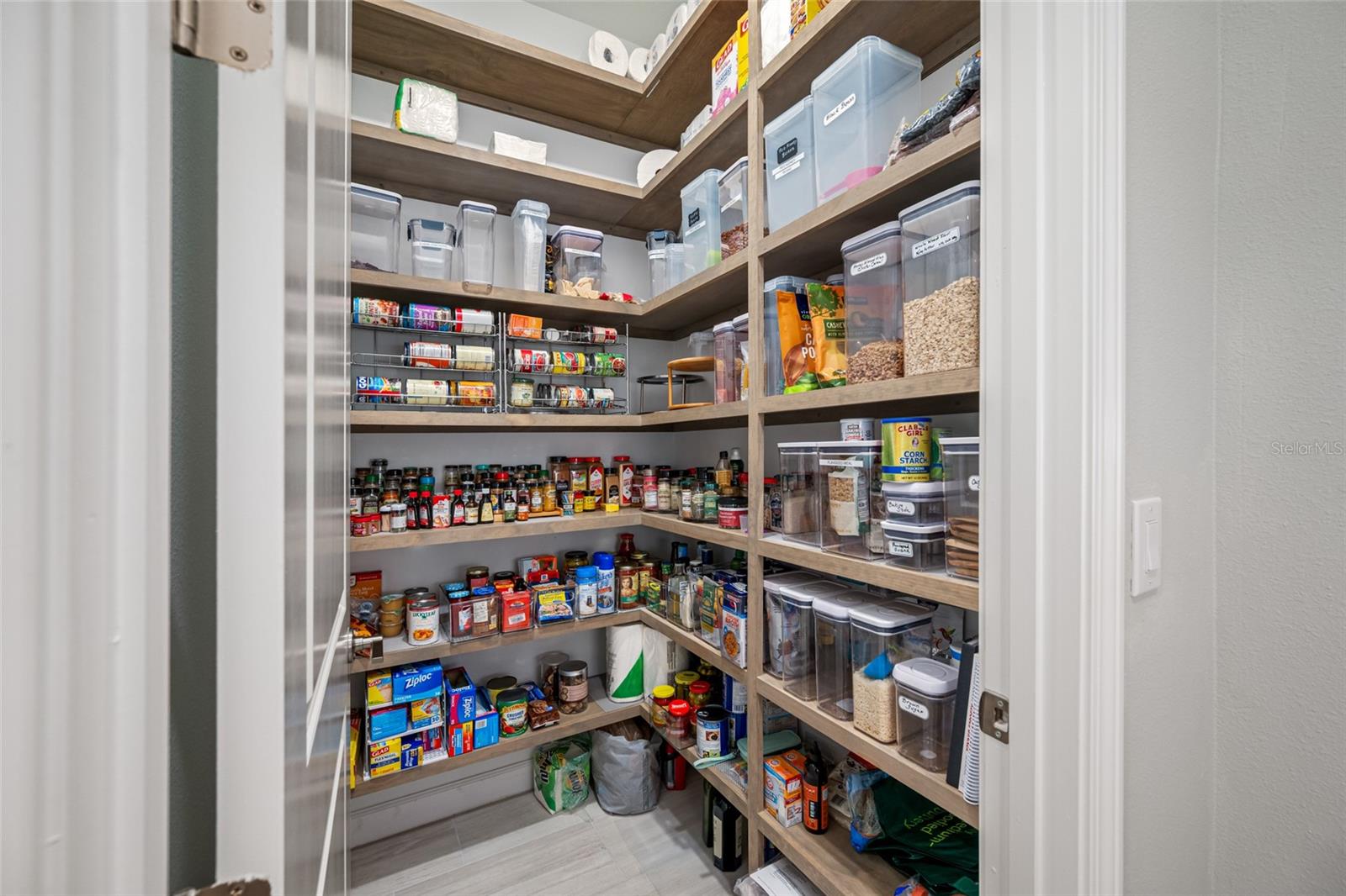 Listing photo id 20 for 10639 Bailey Pearl Court
