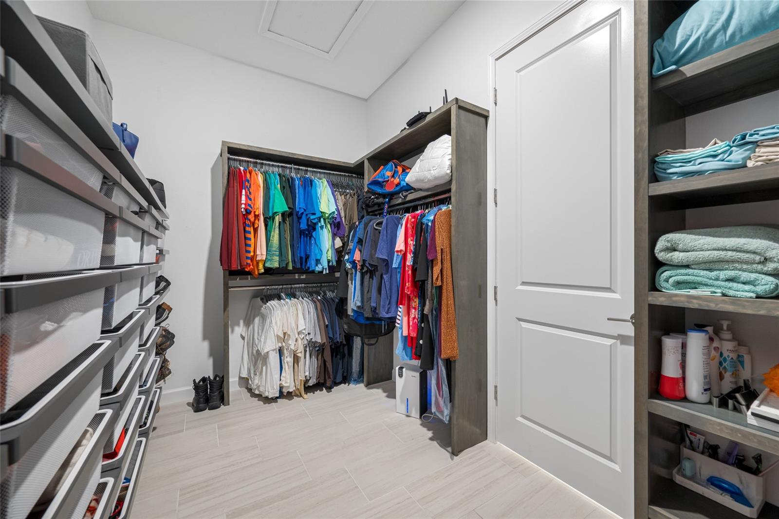 Listing photo id 36 for 10639 Bailey Pearl Court