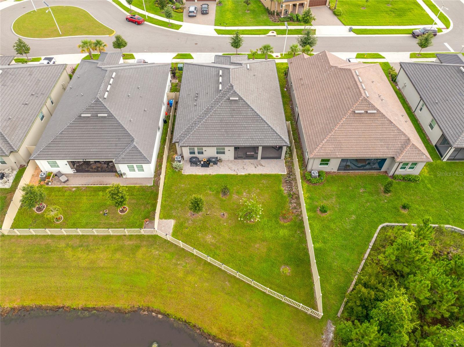 Listing photo id 79 for 10639 Bailey Pearl Court