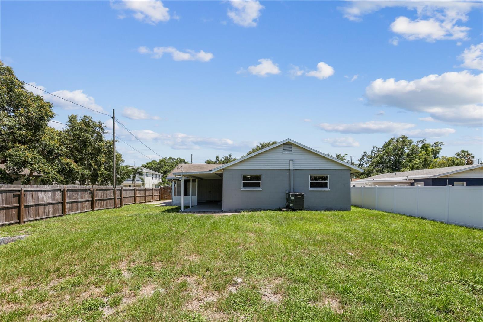 Image 13 of 15 For 3301 Price Avenue