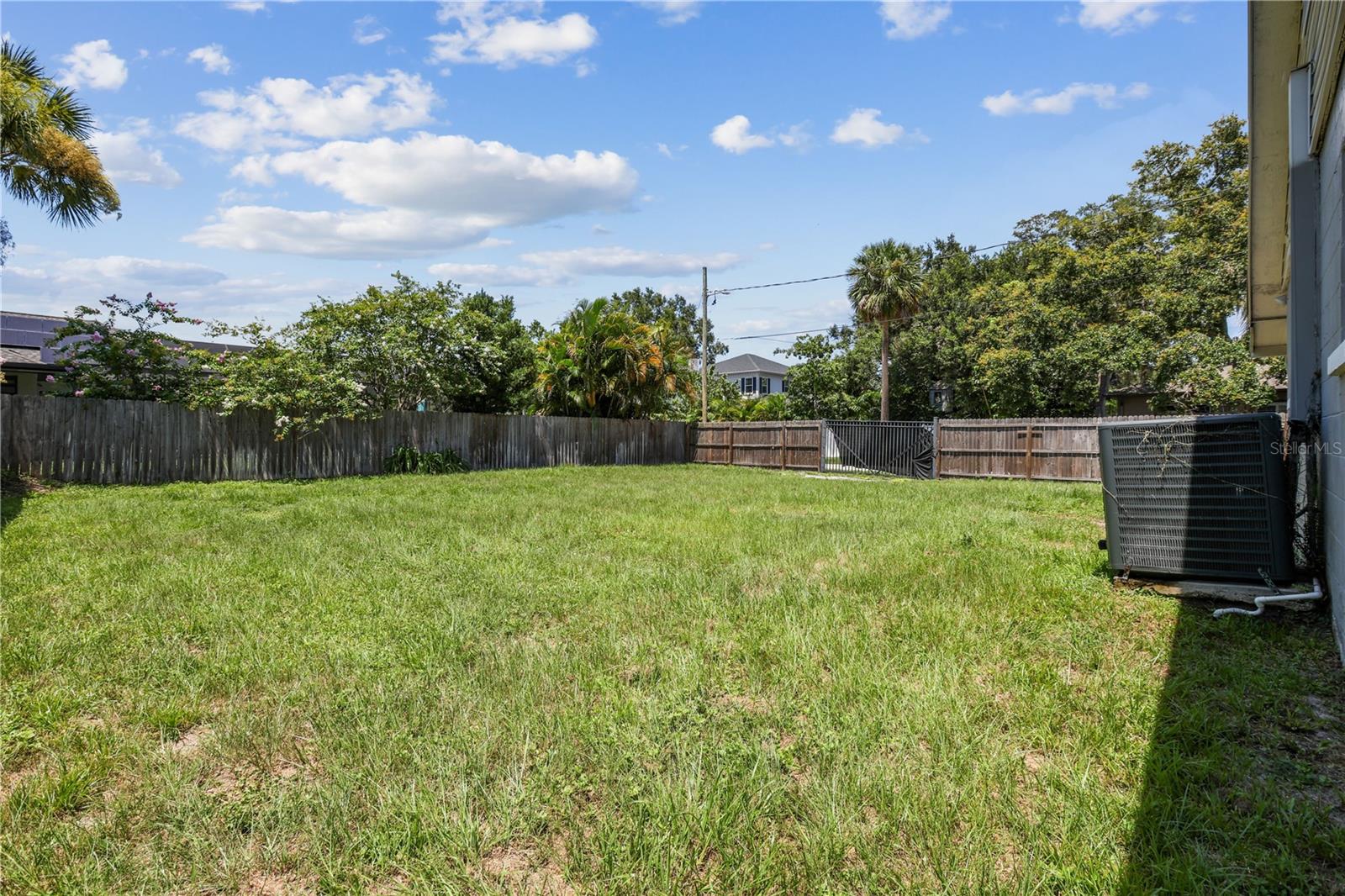 Image 14 of 15 For 3301 Price Avenue
