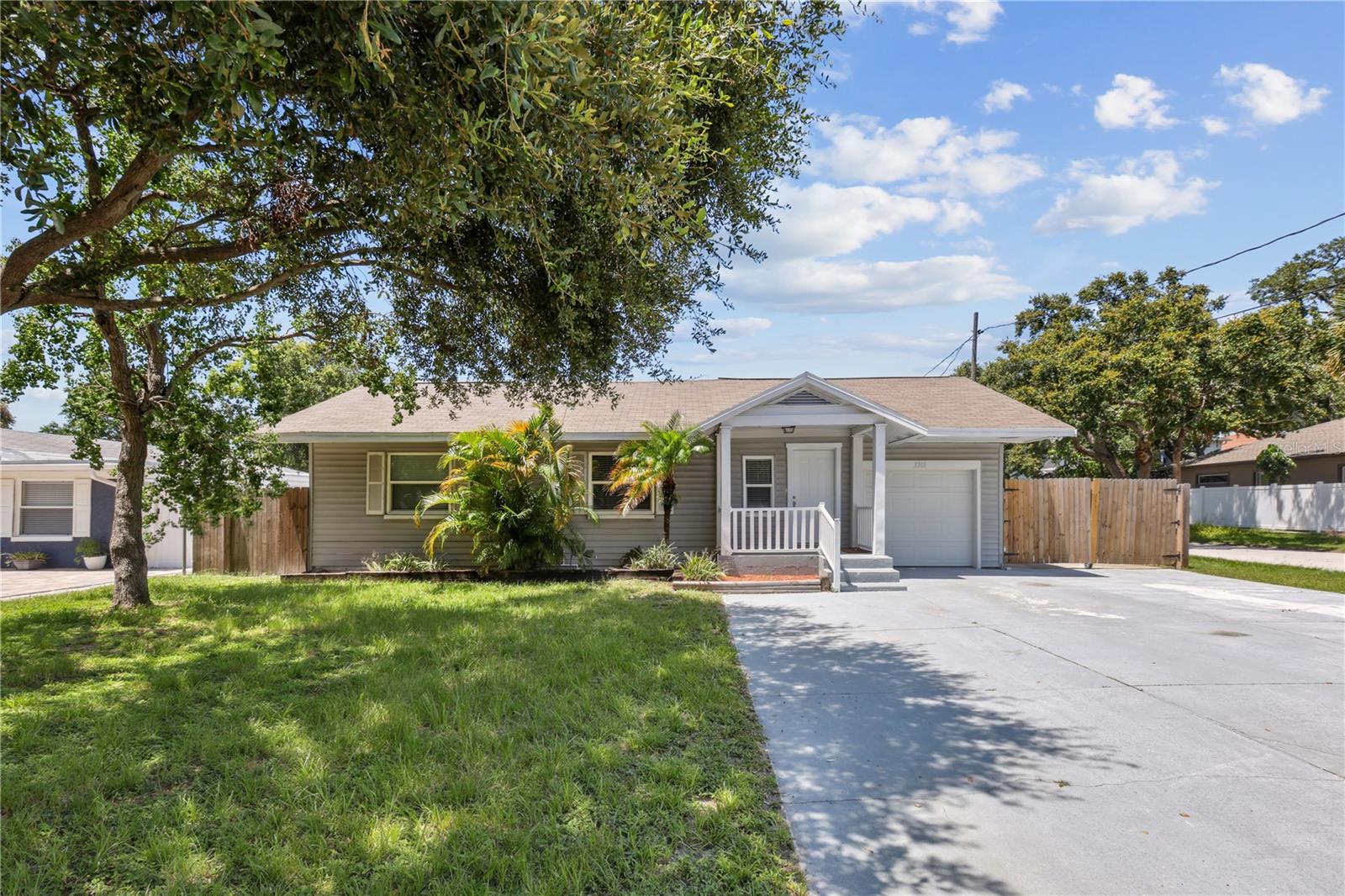 Image 2 of 15 For 3301 Price Avenue