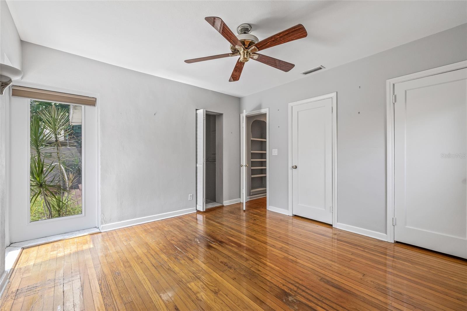Image 41 of 51 For 135 Aranda Street Ne
