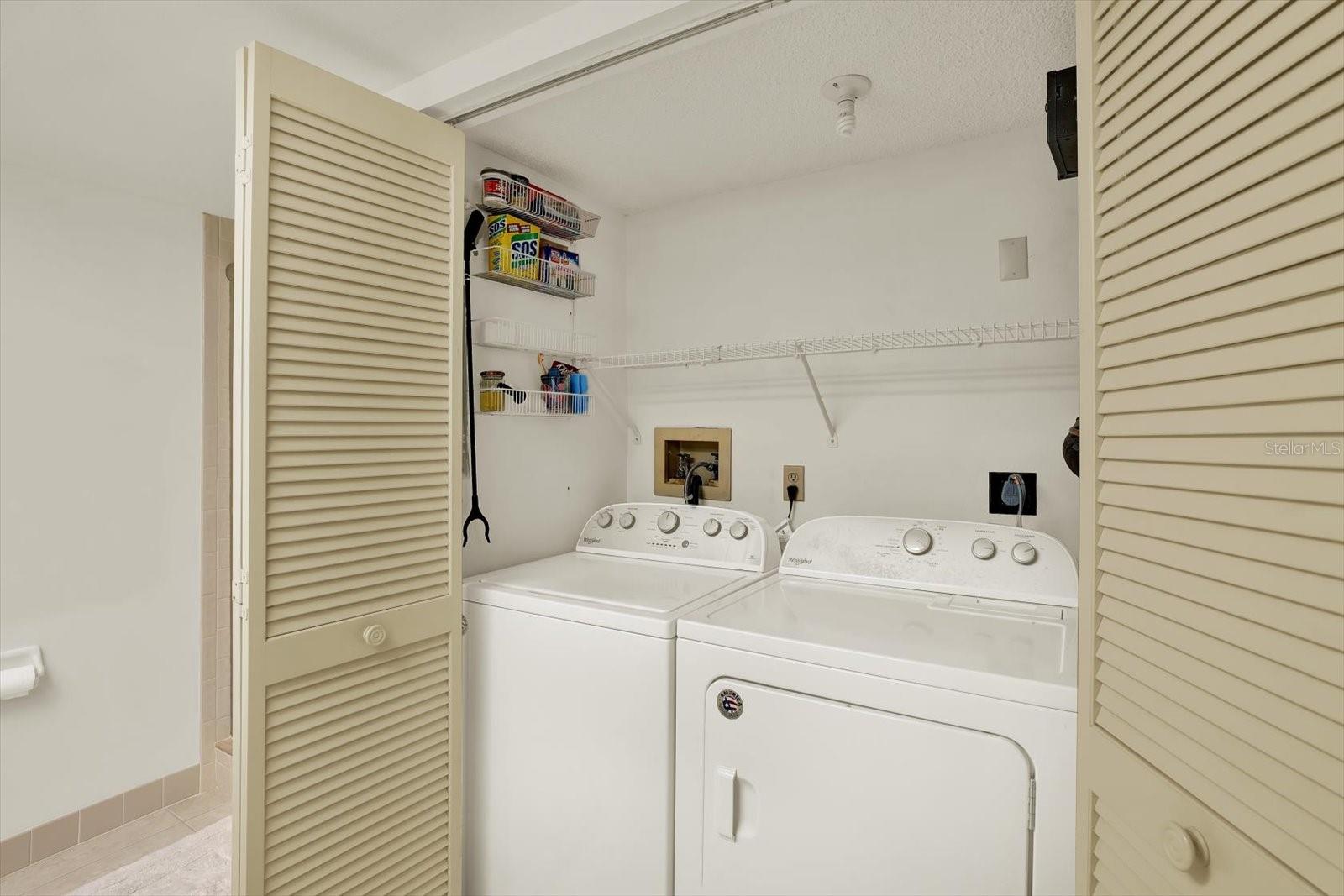 Image 18 of 24 For 1834 Golfview Drive 1834