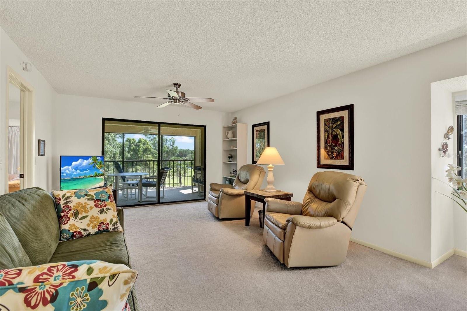 Image 8 of 24 For 1834 Golfview Drive 1834