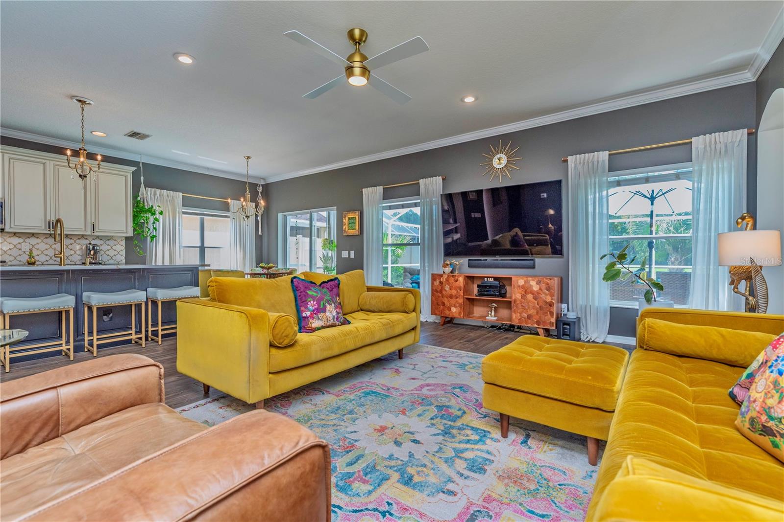 Listing photo id 10 for 12119 Bishopsford Drive