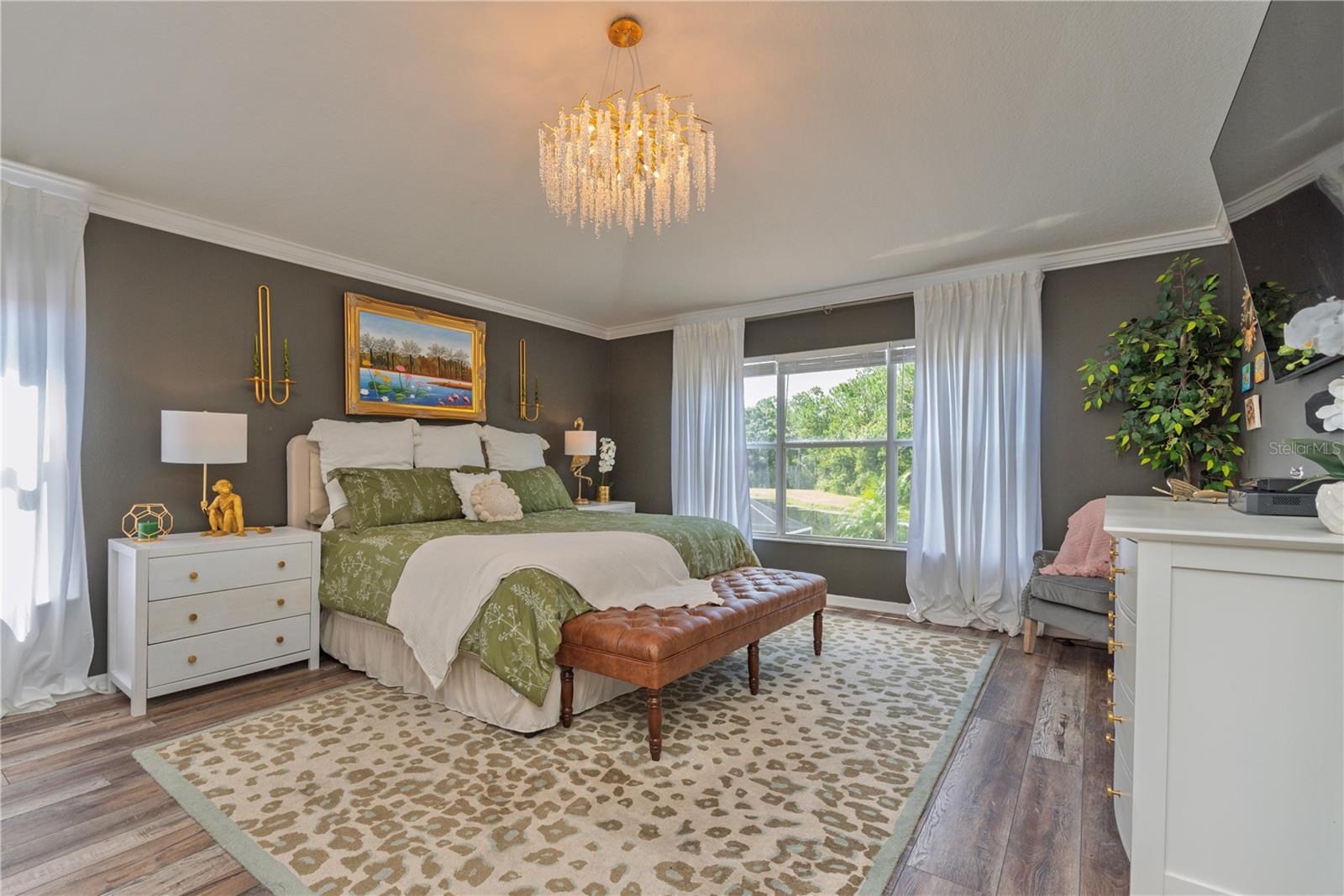Listing photo id 19 for 12119 Bishopsford Drive