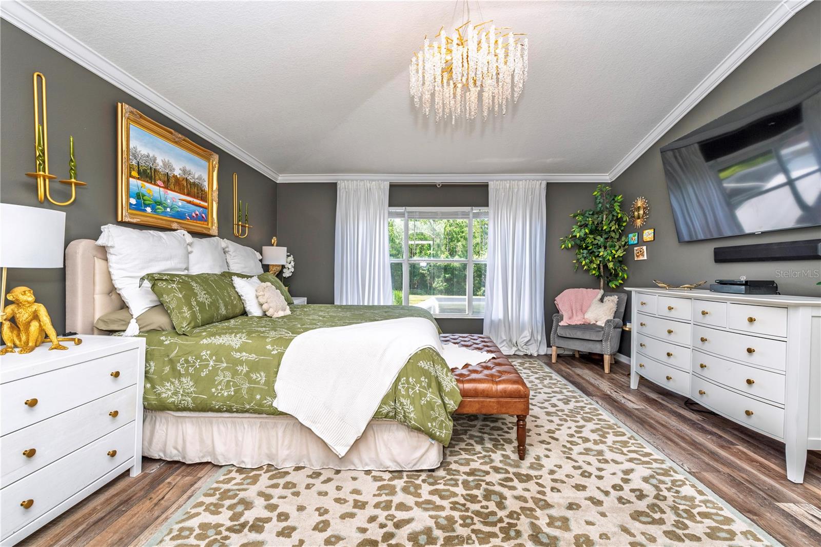 Listing photo id 20 for 12119 Bishopsford Drive