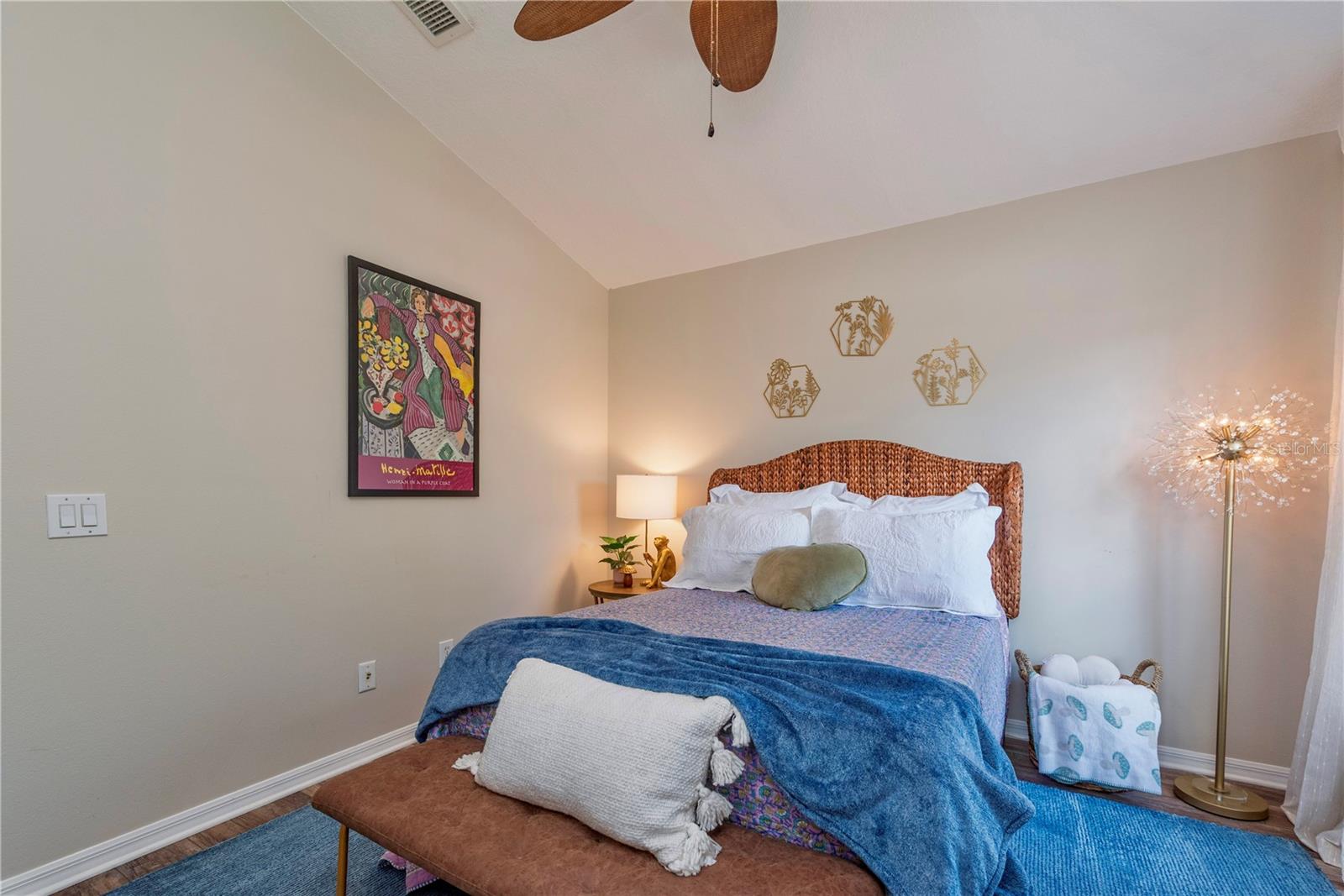 Listing photo id 29 for 12119 Bishopsford Drive