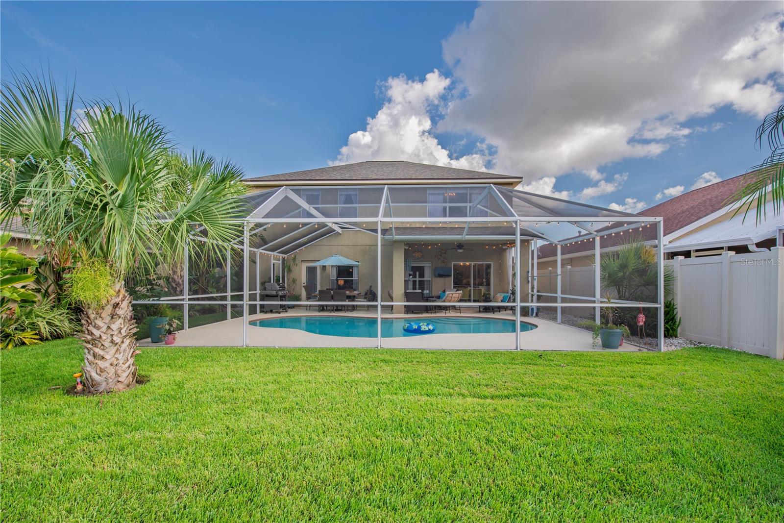 Listing photo id 48 for 12119 Bishopsford Drive