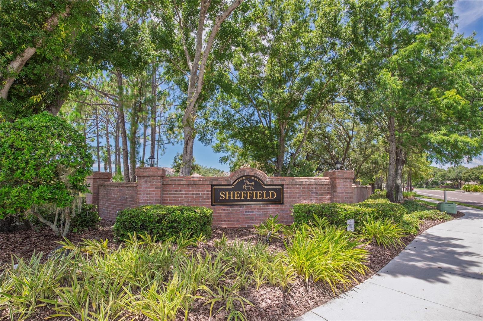 Listing photo id 56 for 12119 Bishopsford Drive