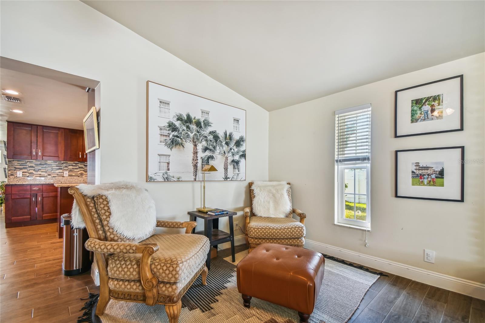 Image 15 of 34 For 125 55th Avenue Ne