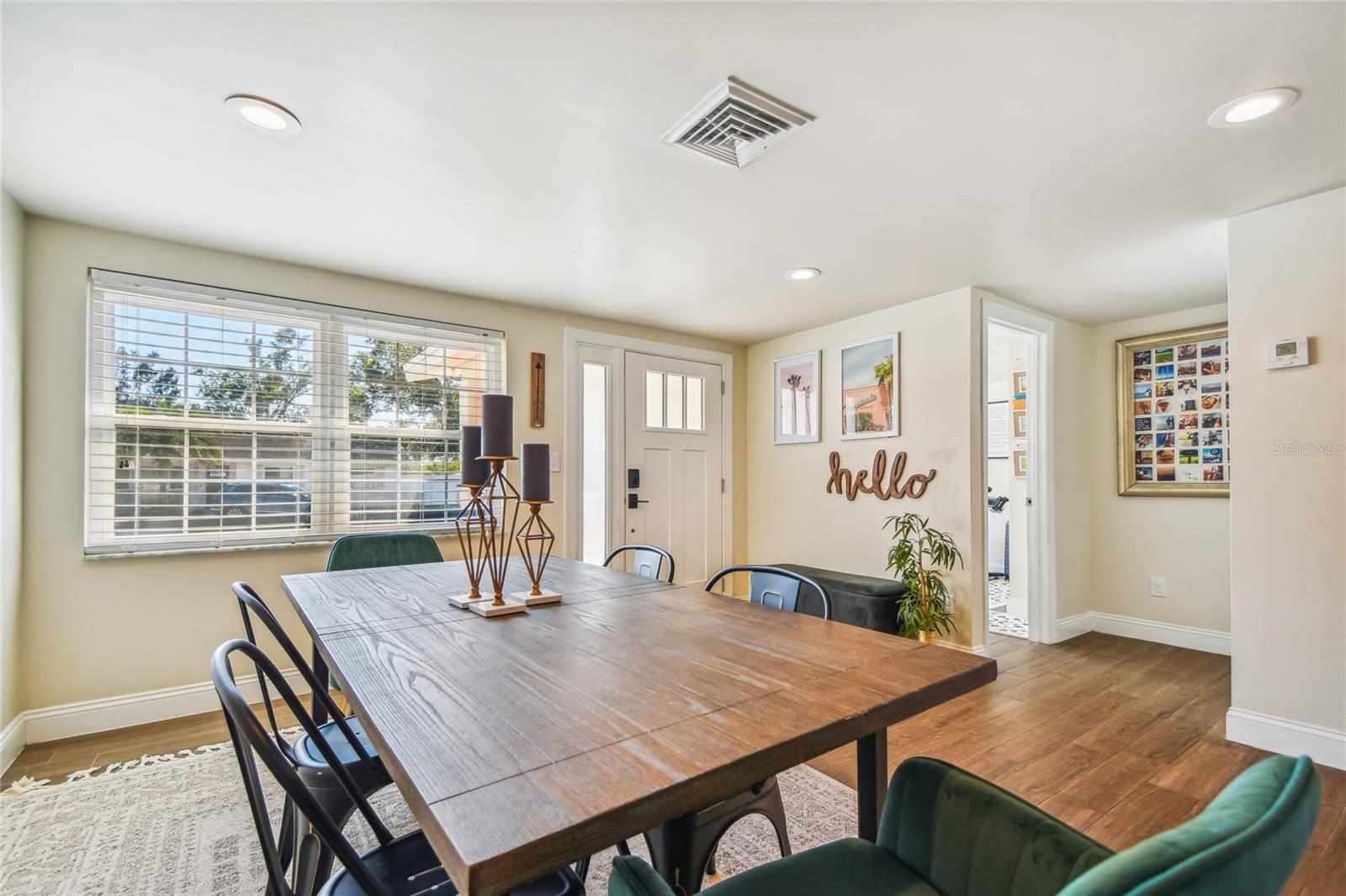 Image 4 of 34 For 125 55th Avenue Ne