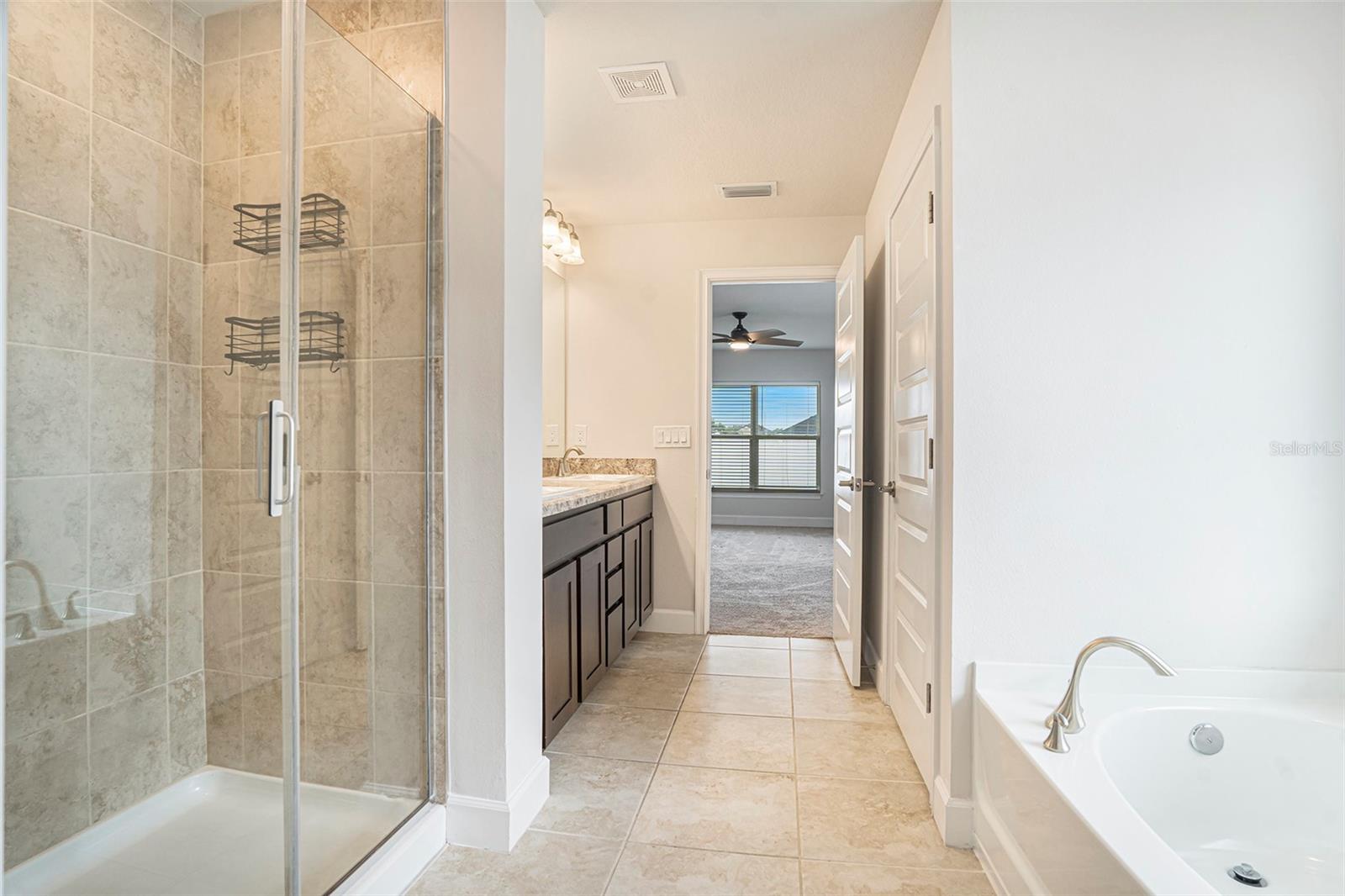 Image 16 of 24 For 11539 Sunder Berry Street