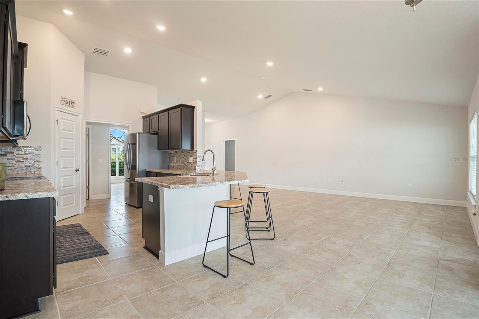 Image 6 of 24 For 11539 Sunder Berry Street