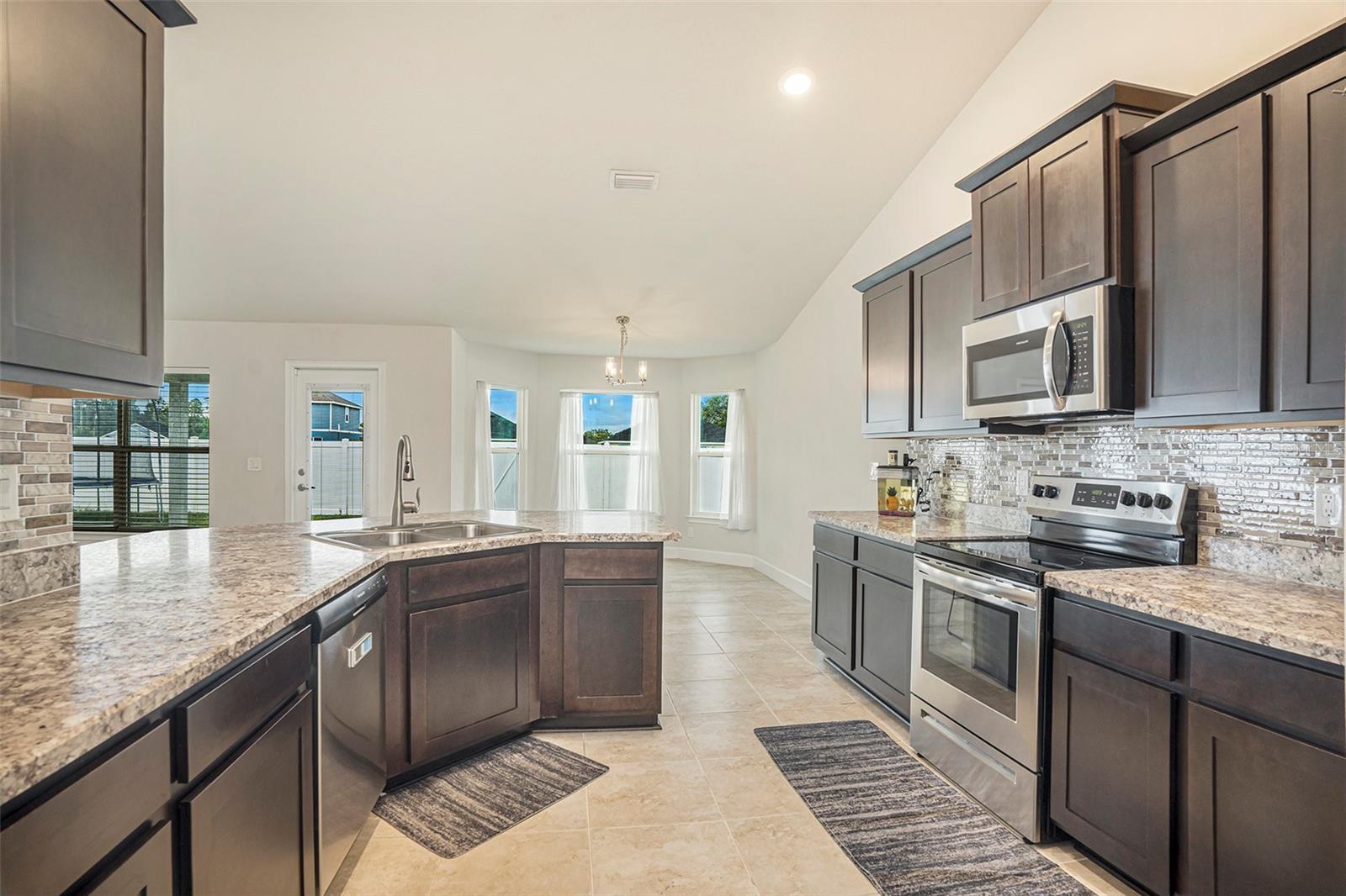 Image 8 of 24 For 11539 Sunder Berry Street