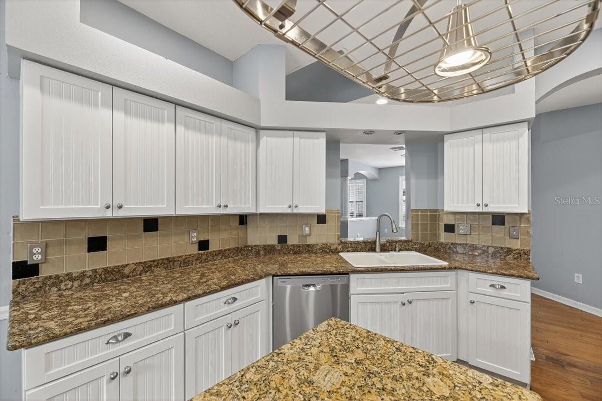 Image 17 of 46 For 6104 Gannetwood Place