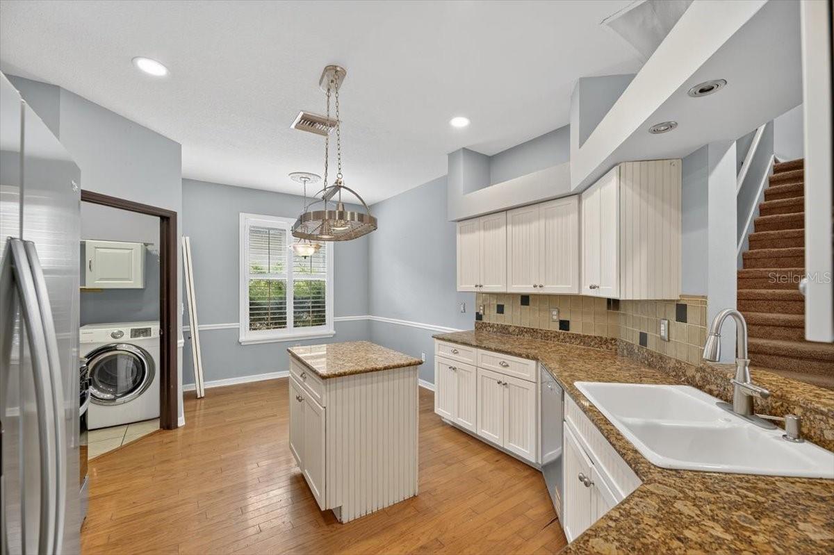 Image 19 of 46 For 6104 Gannetwood Place