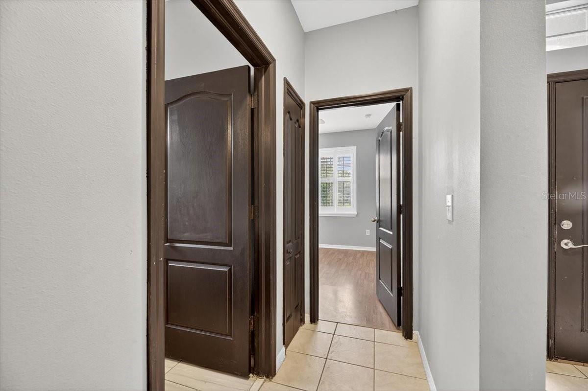 Image 24 of 46 For 6104 Gannetwood Place