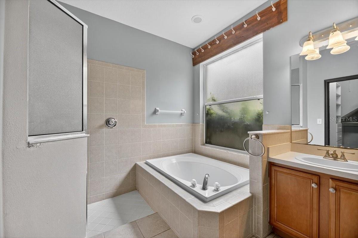 Image 30 of 46 For 6104 Gannetwood Place