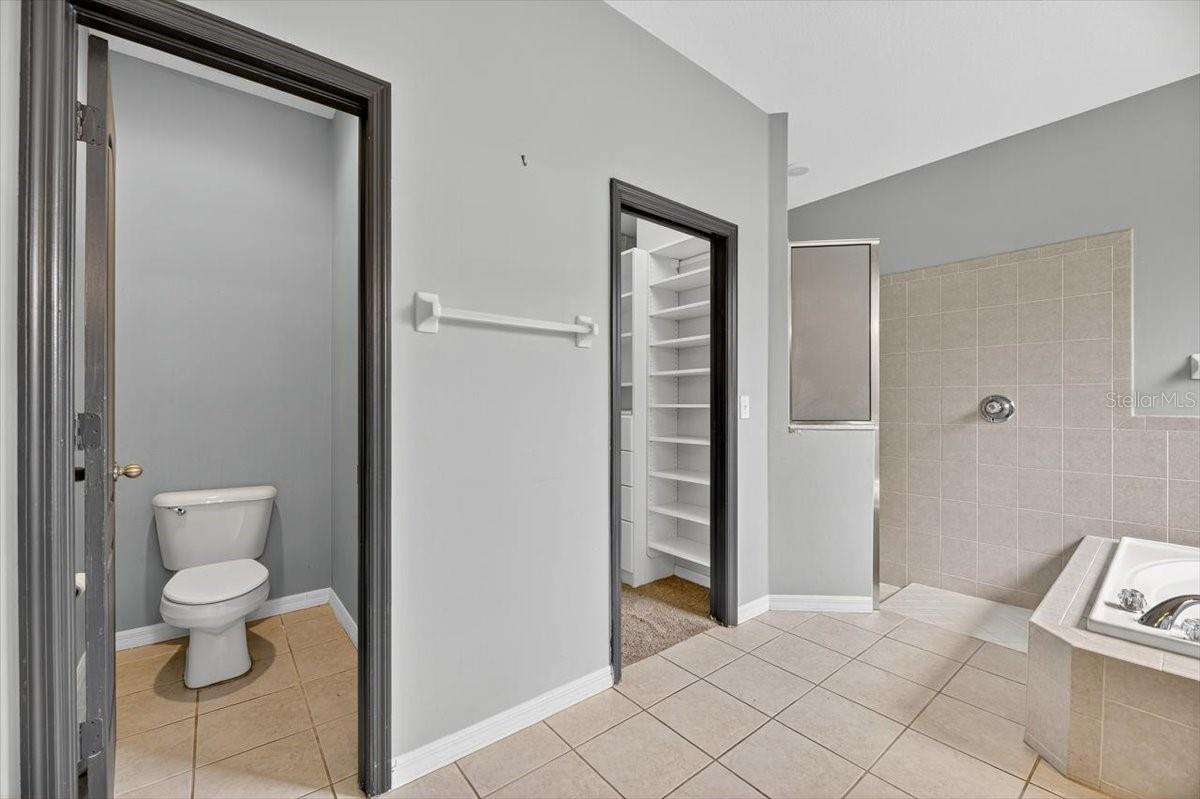 Image 32 of 46 For 6104 Gannetwood Place