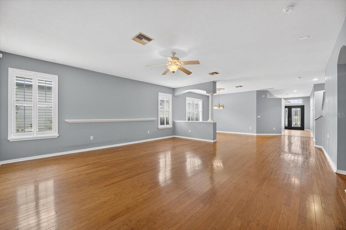 Image 9 of 46 For 6104 Gannetwood Place