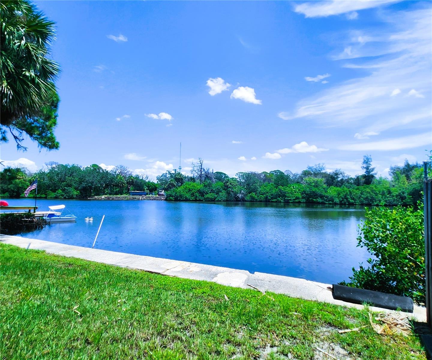 Image 3 of 37 For 6975 Edgewater Drive