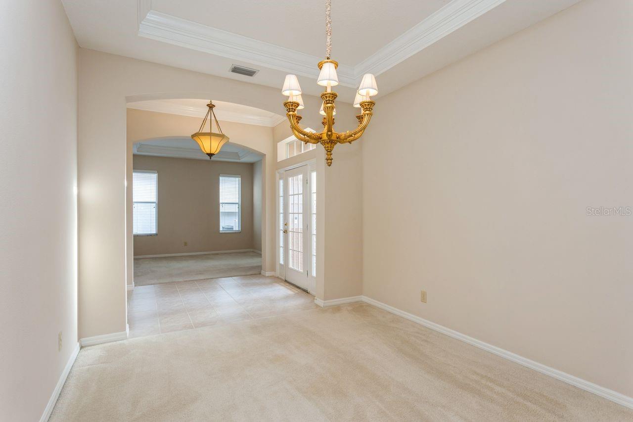 Image 5 of 24 For 10414 Edgefield Place