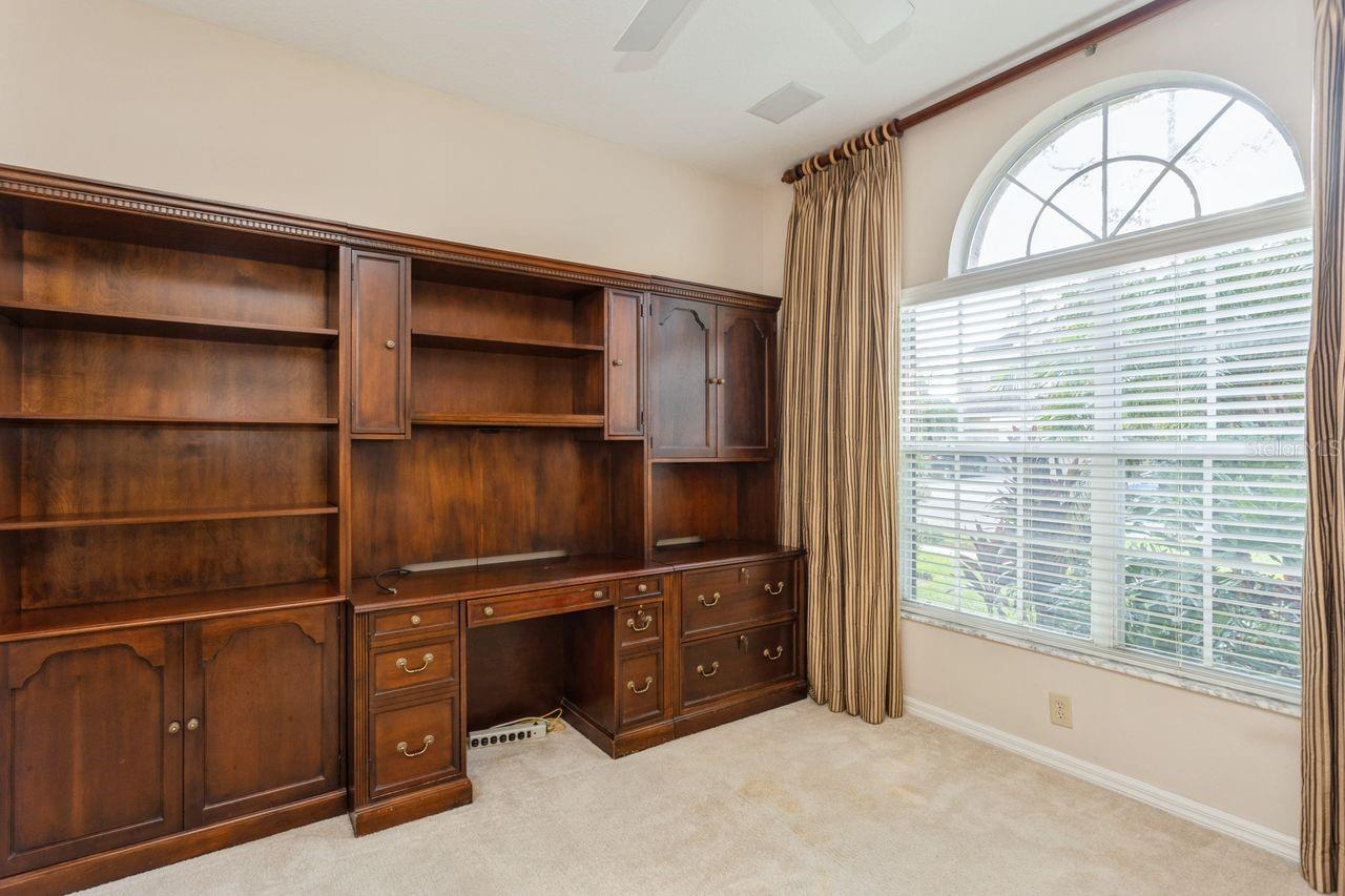 Image 6 of 24 For 10414 Edgefield Place